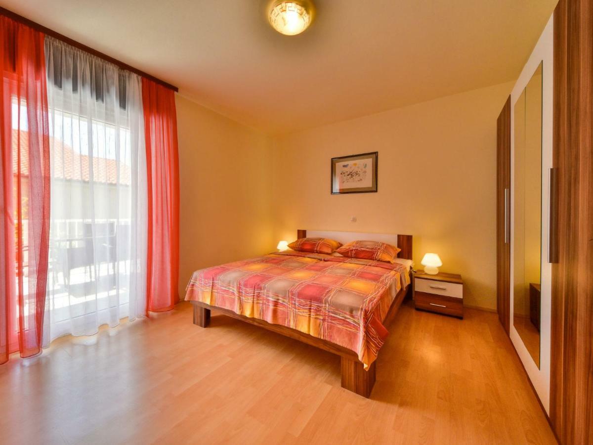 Apartment Fani-2 By Interhome Banjol Buitenkant foto